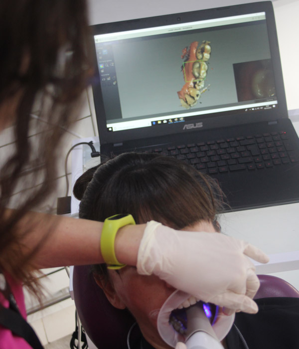 La Clínica Dental Paula Vila